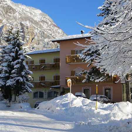 Hotel Fai Фай дела Паганела Екстериор снимка