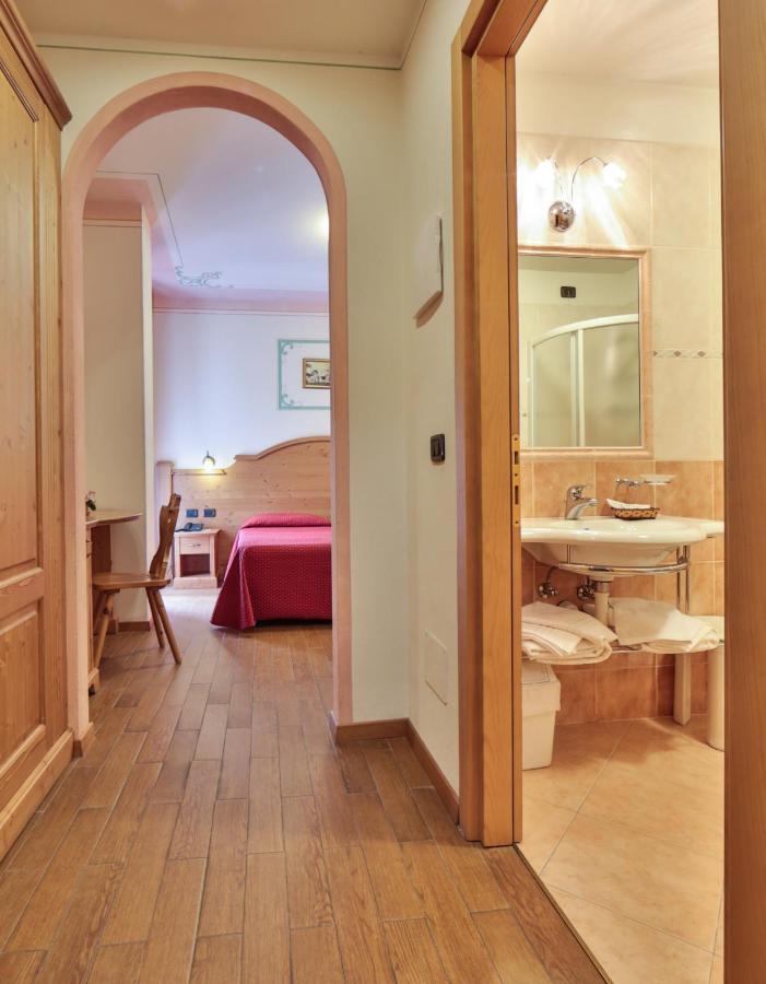 Hotel Fai Фай дела Паганела Екстериор снимка