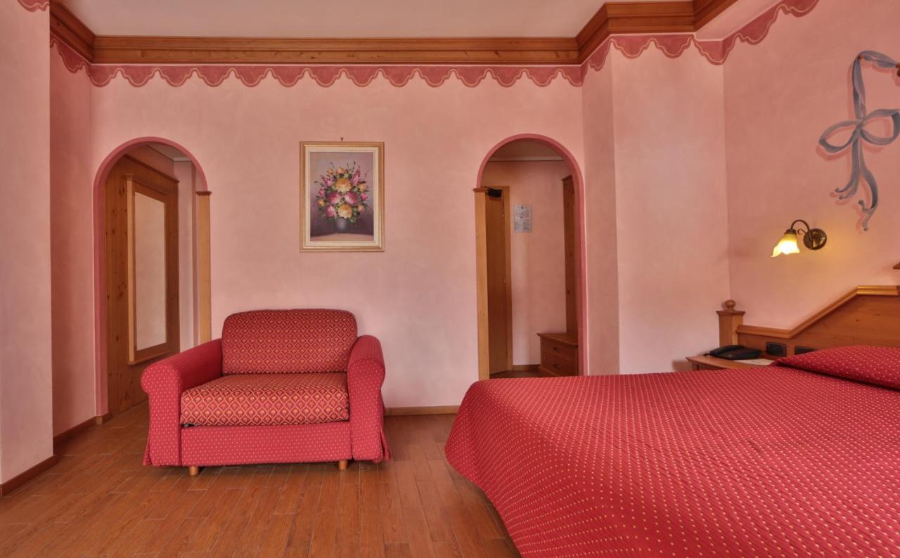 Hotel Fai Фай дела Паганела Екстериор снимка