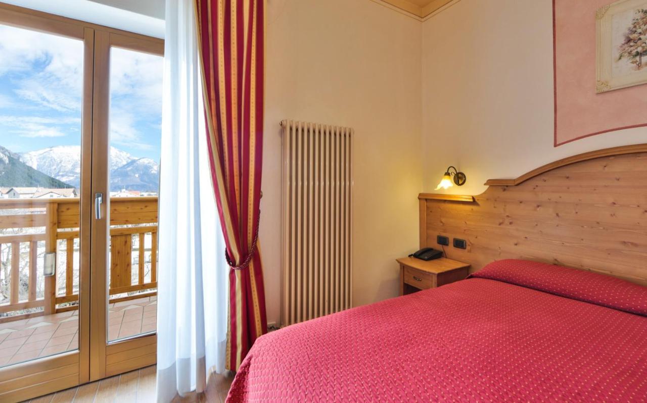 Hotel Fai Фай дела Паганела Екстериор снимка
