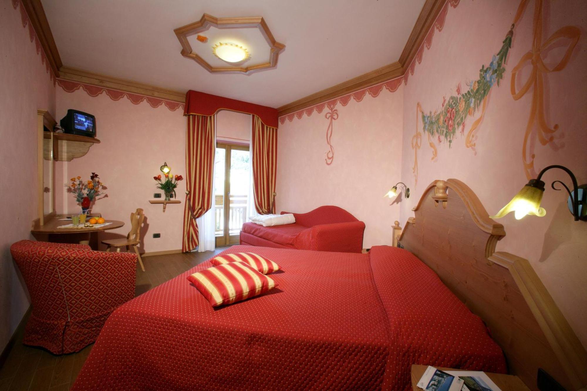 Hotel Fai Фай дела Паганела Екстериор снимка